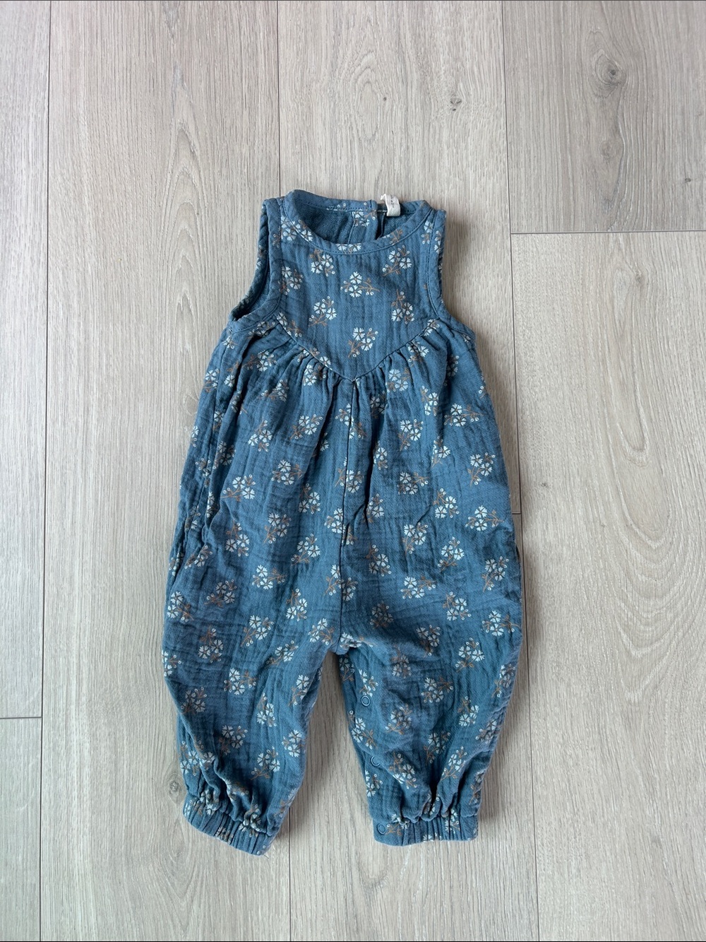 Quincy Mae Blue Floral Cotton Muslin Kids Romper 3-6m